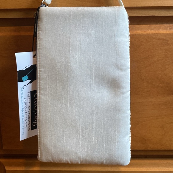 Good Vibes Only Beaded Bag - Picture 4 of 5